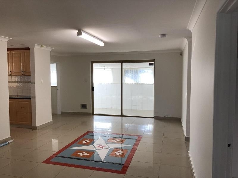 7 Theba Court, Heathridge WA 6027