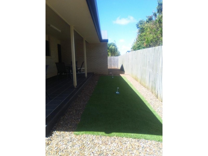18 Toppers Drive, Coral Cove QLD 4670