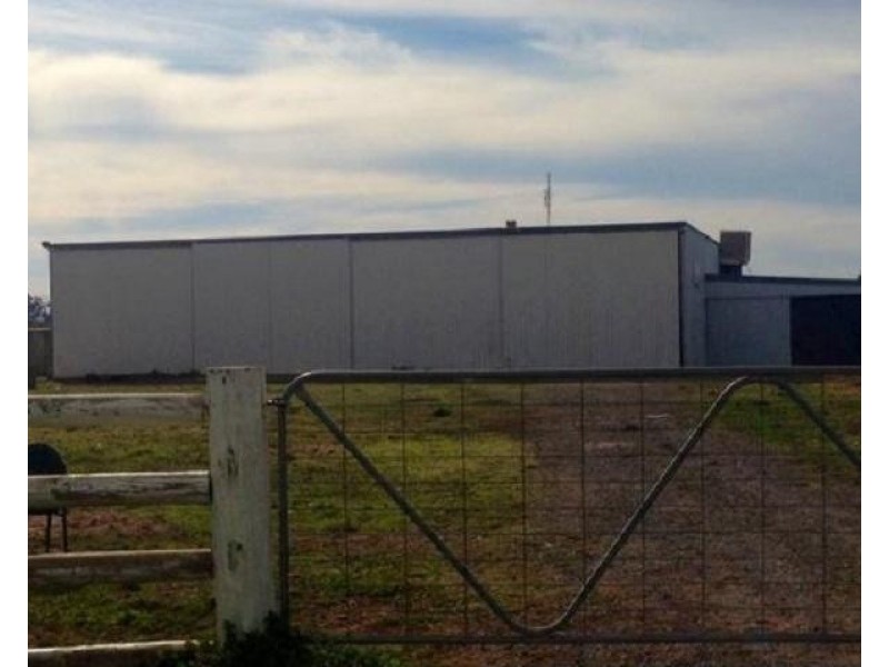 20342 Riverina Highway, Deniliquin NSW 2710