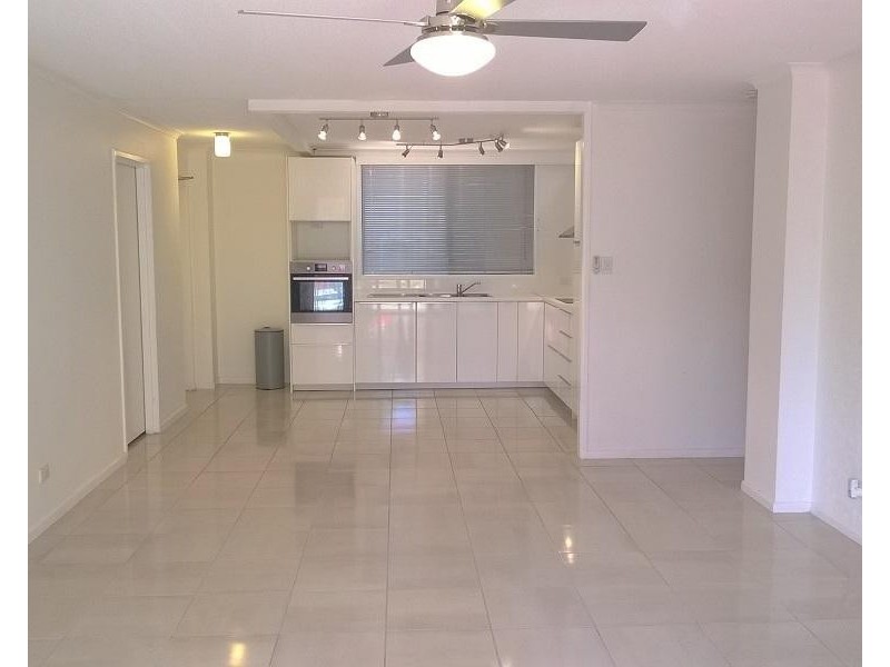 1/22 Foxton Street, Indooroopilly QLD 4068