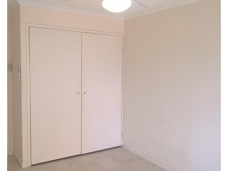 1/22 Foxton Street, Indooroopilly QLD 4068