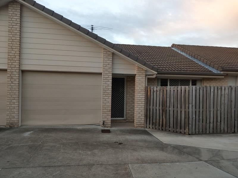 20/8 Rosegum Place, Redbank Plains QLD 4301