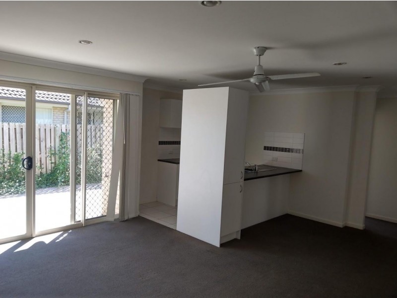 20/8 Rosegum Place, Redbank Plains QLD 4301