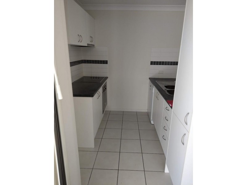 20/8 Rosegum Place, Redbank Plains QLD 4301