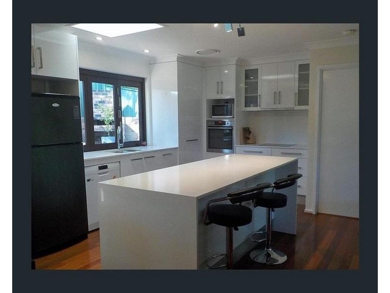 16 Algwen Road, North Gosford NSW 2250