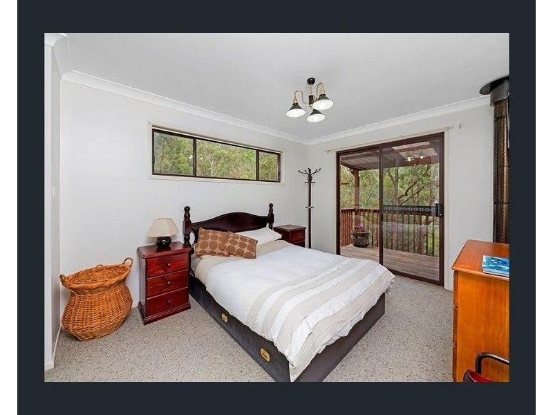 16 Algwen Road, North Gosford NSW 2250