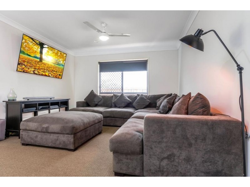 24 Rosewood Circuit, Yarrabilba QLD 4207
