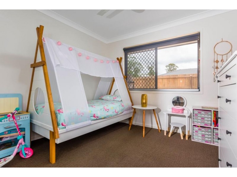24 Rosewood Circuit, Yarrabilba QLD 4207