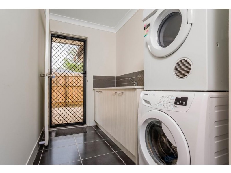 24 Rosewood Circuit, Yarrabilba QLD 4207