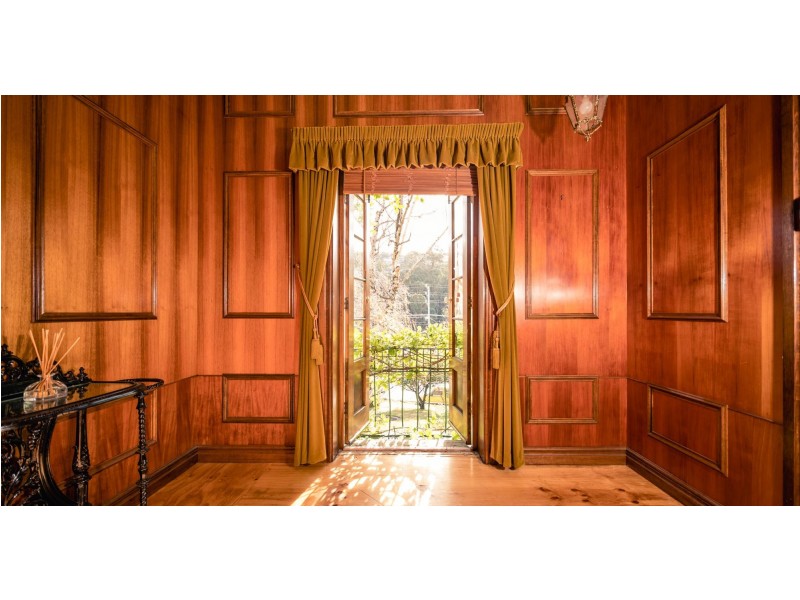 60 Cascade Road, South Hobart TAS 7004