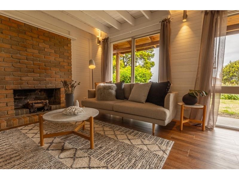 21 Garnett Street, Blackmans Bay TAS 7052