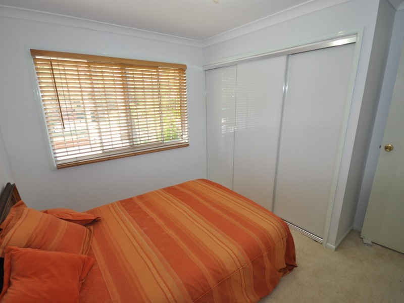 11 Winifred Street, Kingston QLD 4114