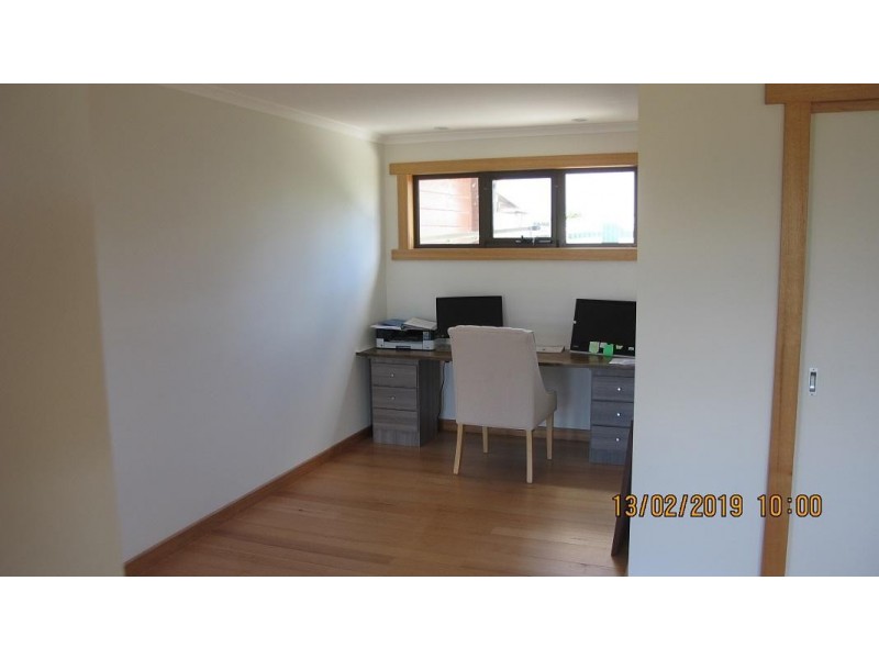 2 First Avenue, Dodges Ferry TAS 7173