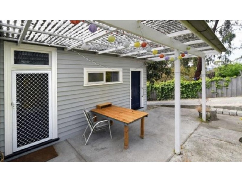 6 Bellevue Parade, New Town TAS 7008