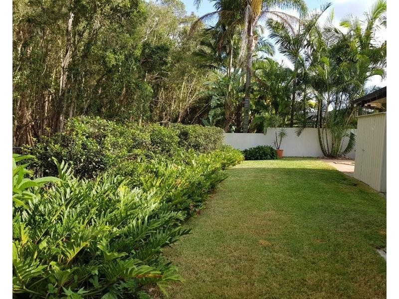 3 Deal Cove, Arundel QLD 4214