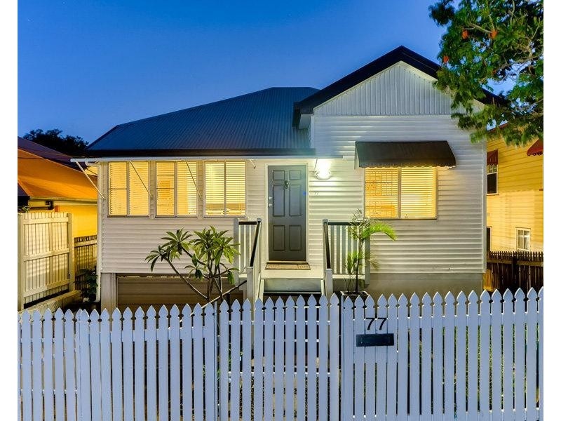 77 Ison Street, Morningside QLD 4170