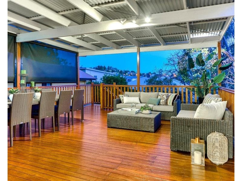 77 Ison Street, Morningside QLD 4170