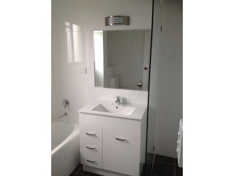 23/55 Duet Drive, Mermaid Waters QLD 4218