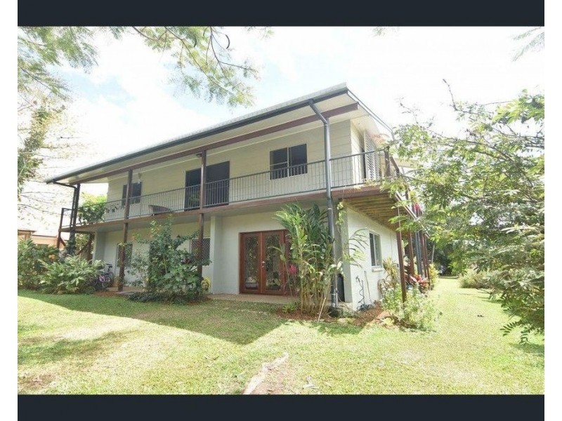 9 Butler Road, Bingil Bay QLD 4852