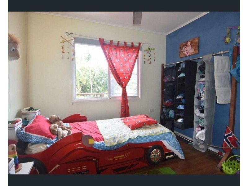 9 Butler Road, Bingil Bay QLD 4852