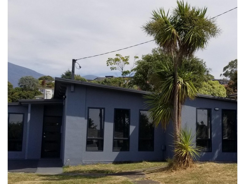 28 Alcides Avenue, Lenah Valley TAS 7008