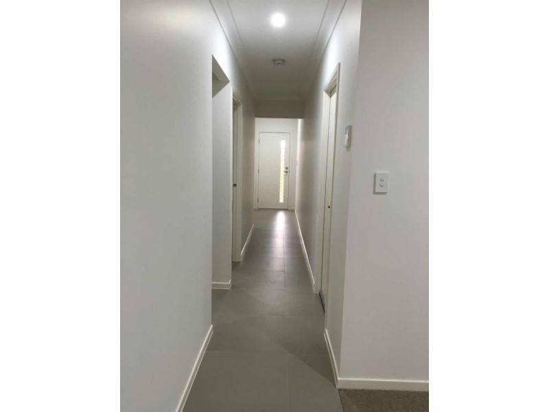 9 Yaldara Street, Gregory Hills NSW 2557