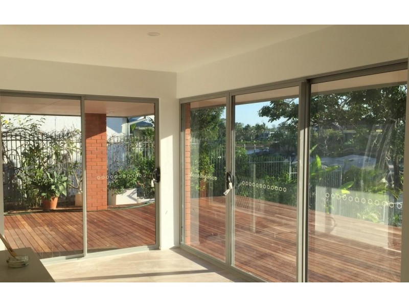 13 La Scala Court, Isle Of Capri QLD 4217