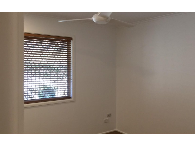 13 La Scala Court, Isle Of Capri QLD 4217