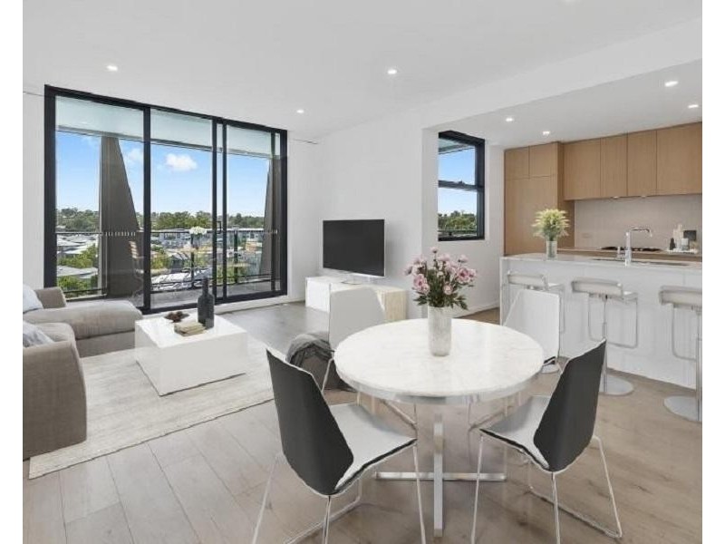 * 507/60 Lord Sheffield Circuit, Penrith NSW 2750