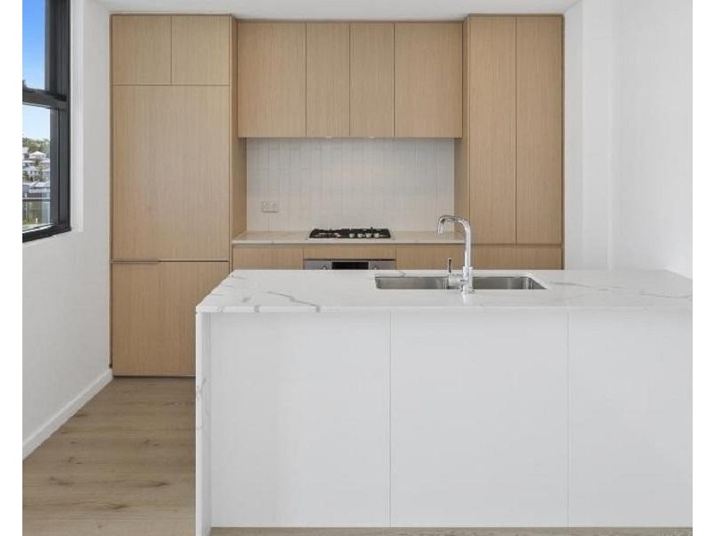 * 507/60 Lord Sheffield Circuit, Penrith NSW 2750