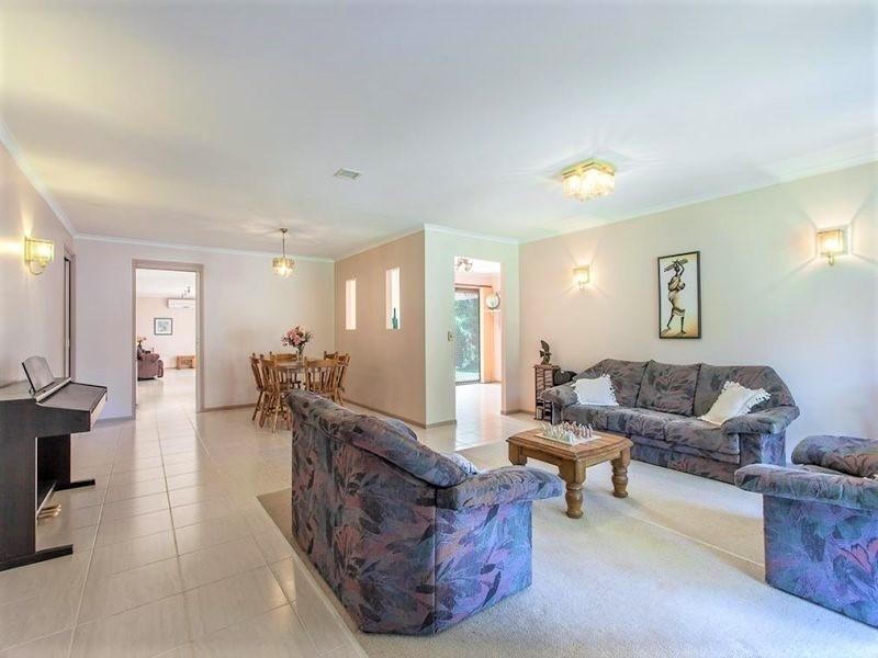 11 Boshammer Street, Rangeville QLD 4350