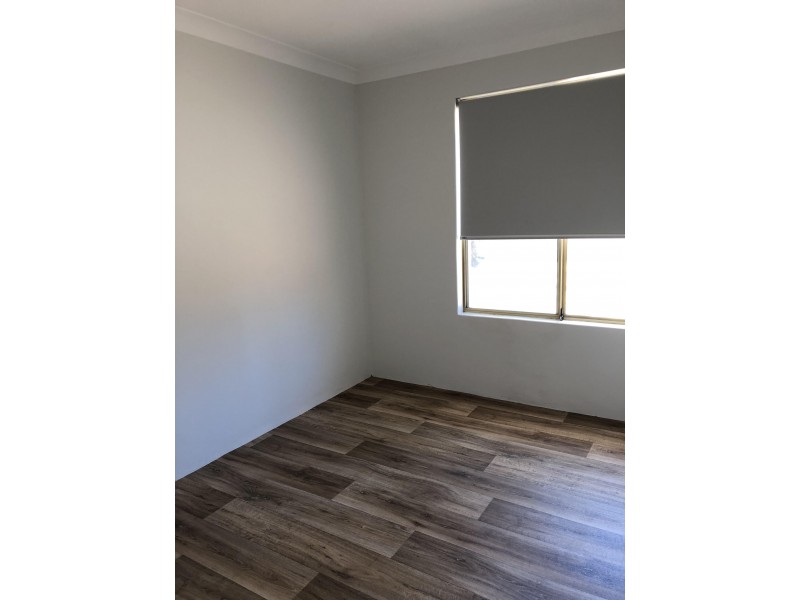 22 Hummingbird Gardens, Ballajura WA 6066