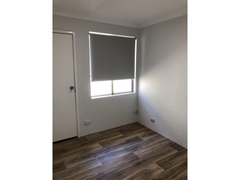 22 Hummingbird Gardens, Ballajura WA 6066