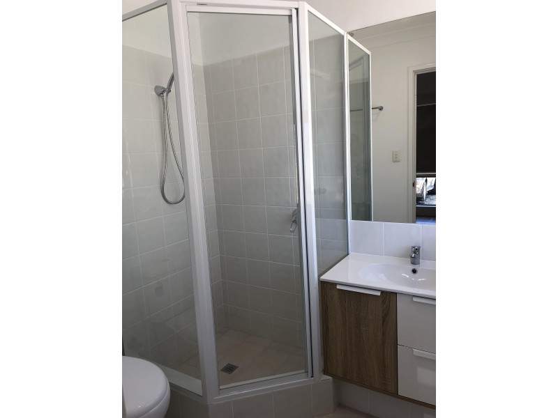 22 Hummingbird Gardens, Ballajura WA 6066