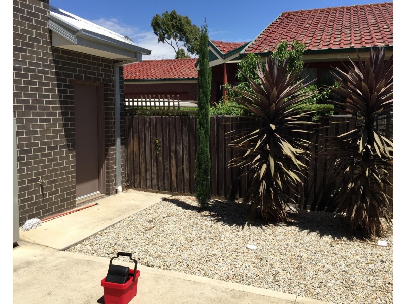 1/12 Gunnedah Street, Albion VIC 3020