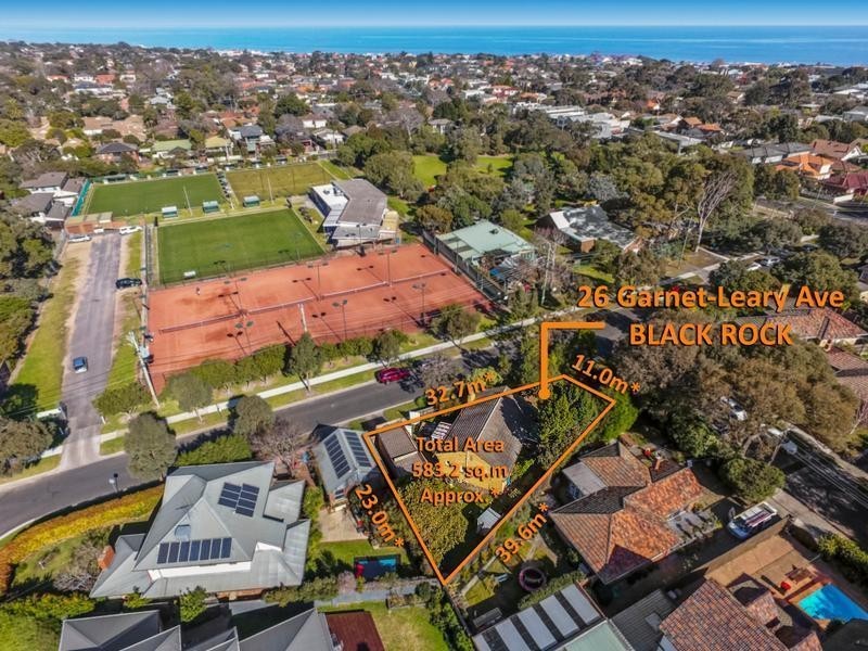 26 Garnet-Leary Avenue, Black Rock VIC 3193