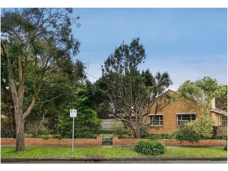 26 Garnet-Leary Avenue, Black Rock VIC 3193