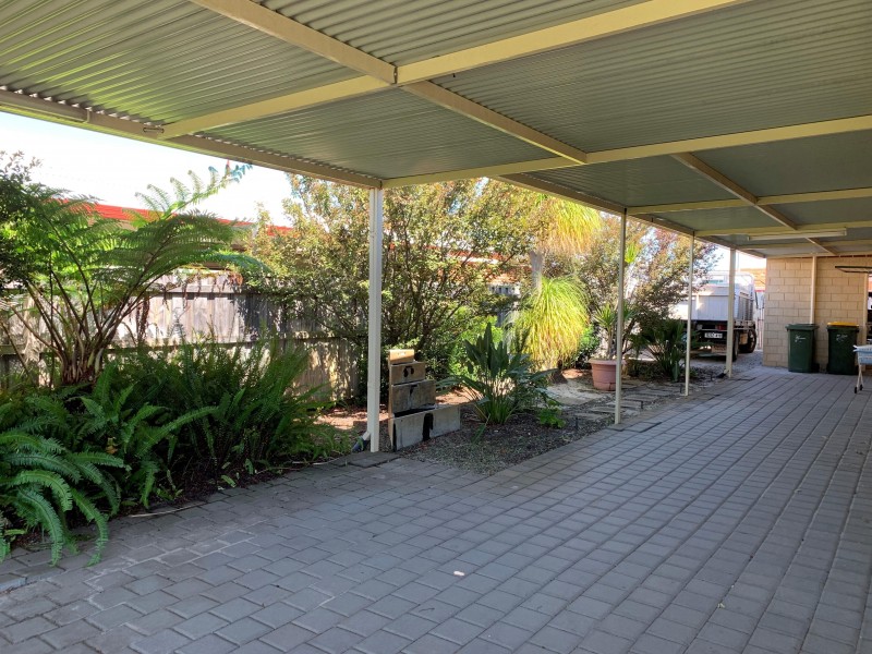 12 Erickson Pass, Ellenbrook WA 6069