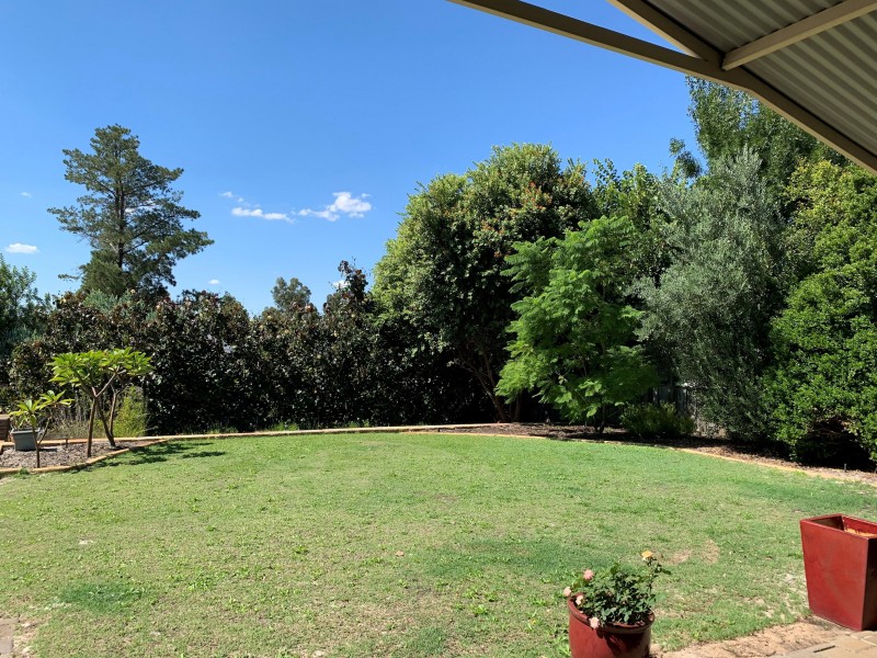 12 Erickson Pass, Ellenbrook WA 6069