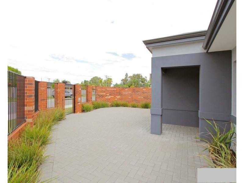 3/34 Wickling Drive, Beckenham WA 6107