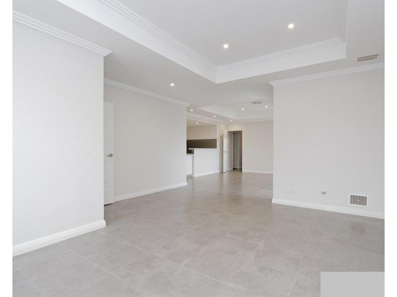 3/34 Wickling Drive, Beckenham WA 6107