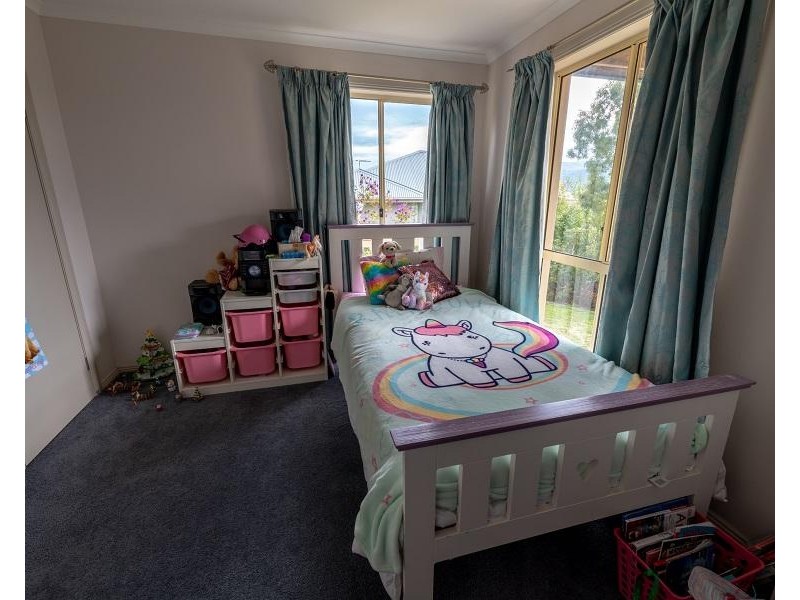 40 Fairview Drive, Kingston TAS 7050