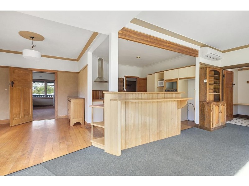 18 Browns Road, Kingston TAS 7050