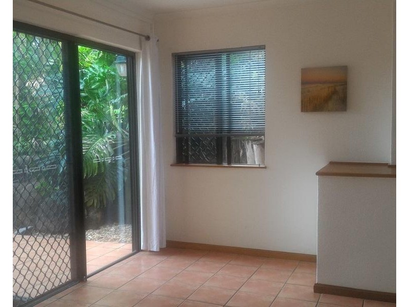 181 Harvey Road, Redlynch QLD 4870