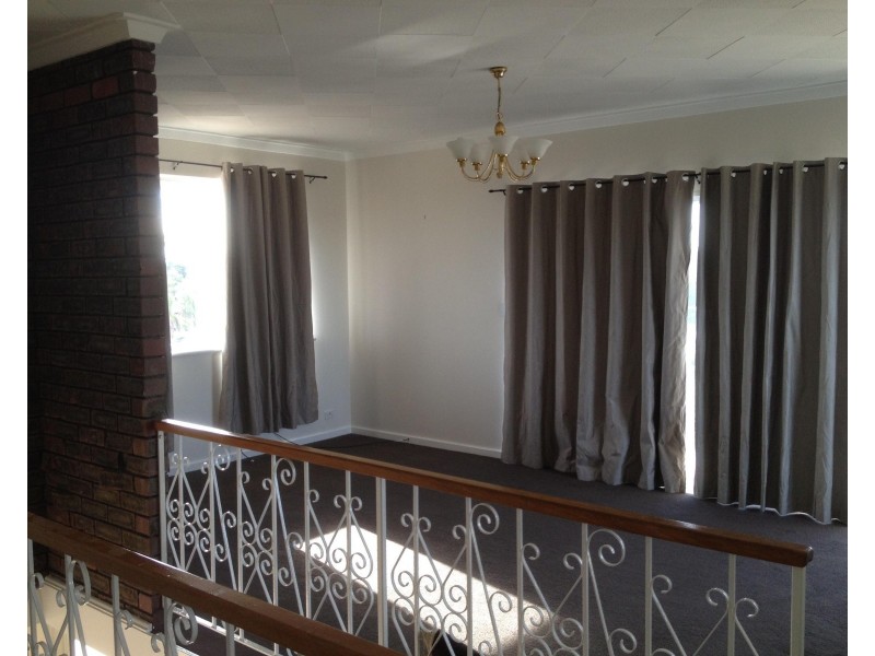 6 Cox Crescent, Quinns Rocks WA 6030