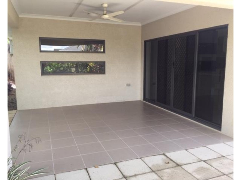 44 Flagstone Terrace, Smithfield QLD 4878