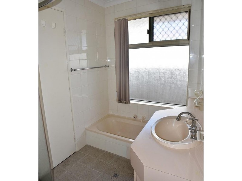 5 Bougainvillea Court, Marangaroo WA 6064