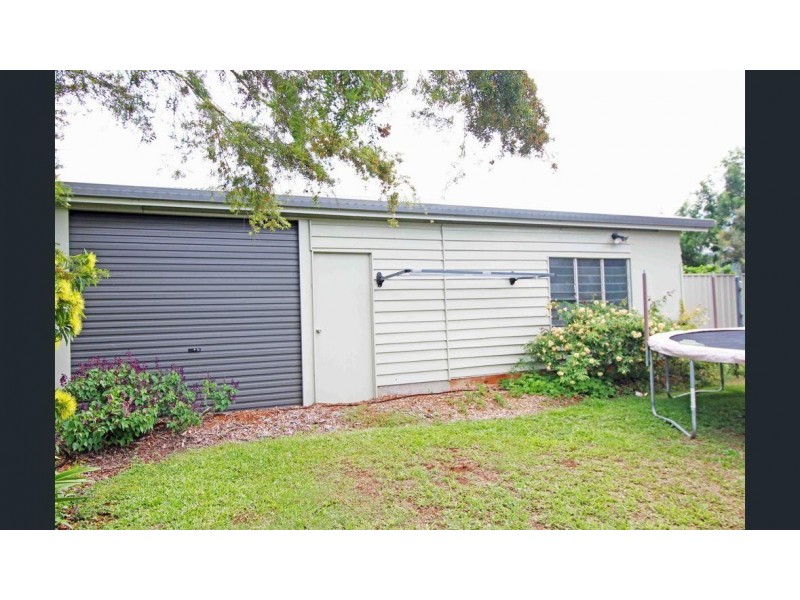 27 Loder Street, Atherton QLD 4883