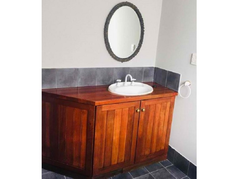 142A Shepperton Road, Victoria Park WA 6100