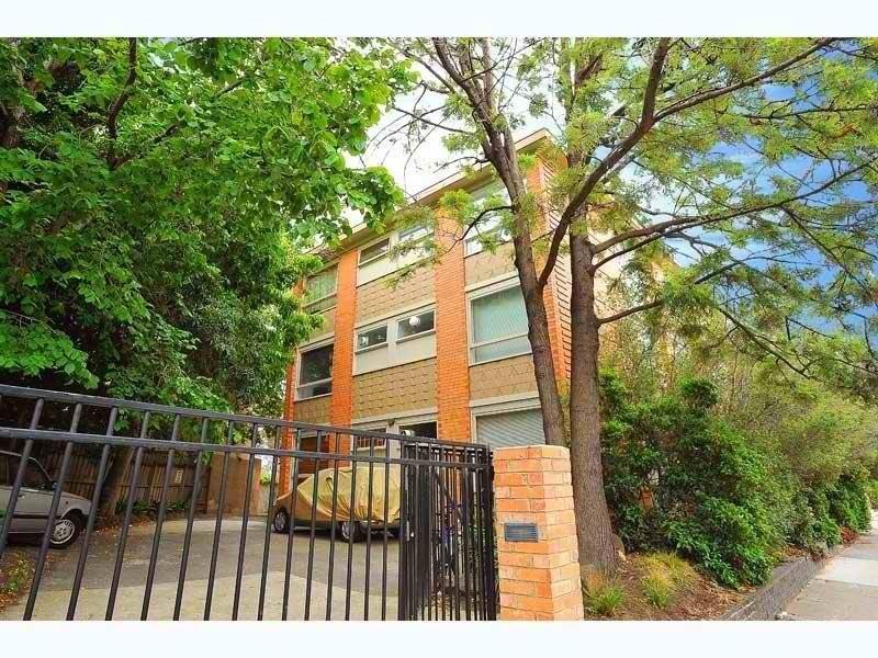 13/55 Barkly Street, St Kilda VIC 3182